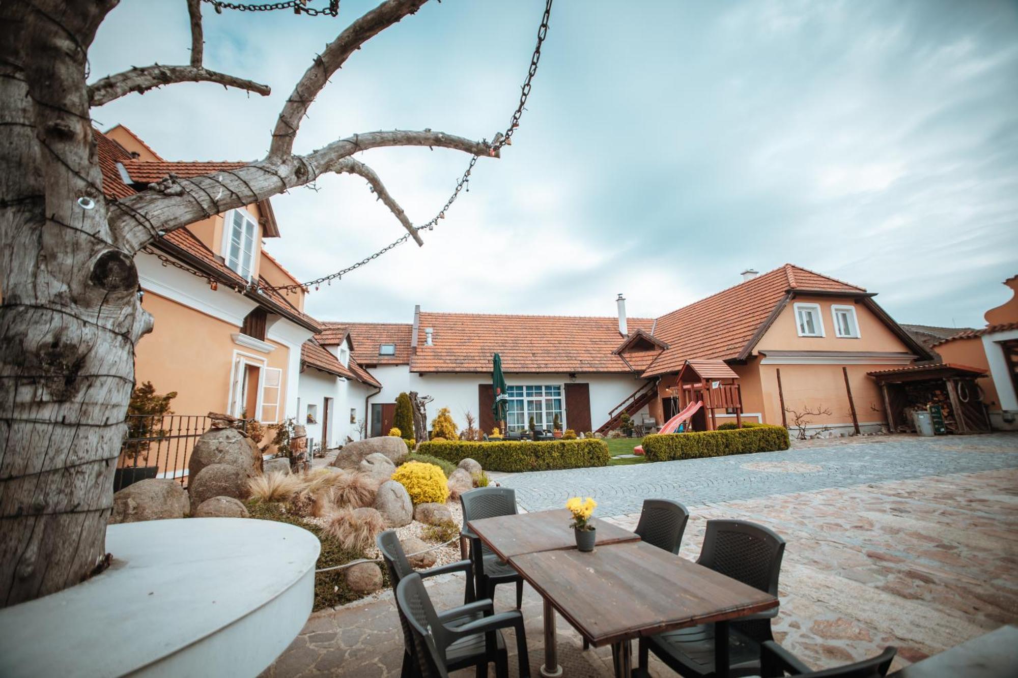 Restaurace čp.2 Hotel Slapy  Exterior foto